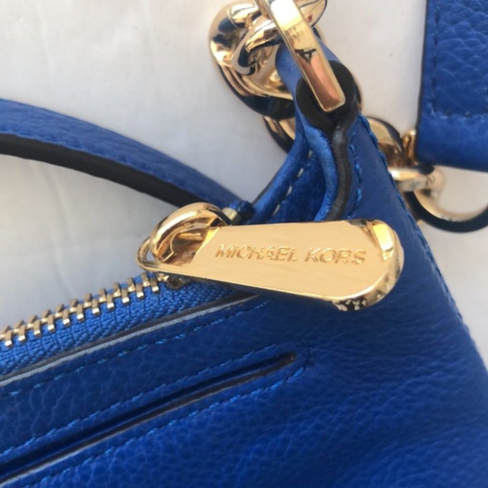 Michael Kors STUD ASTOR LEATHER CROSSBODY Royal Blue - Picture 5 of 14